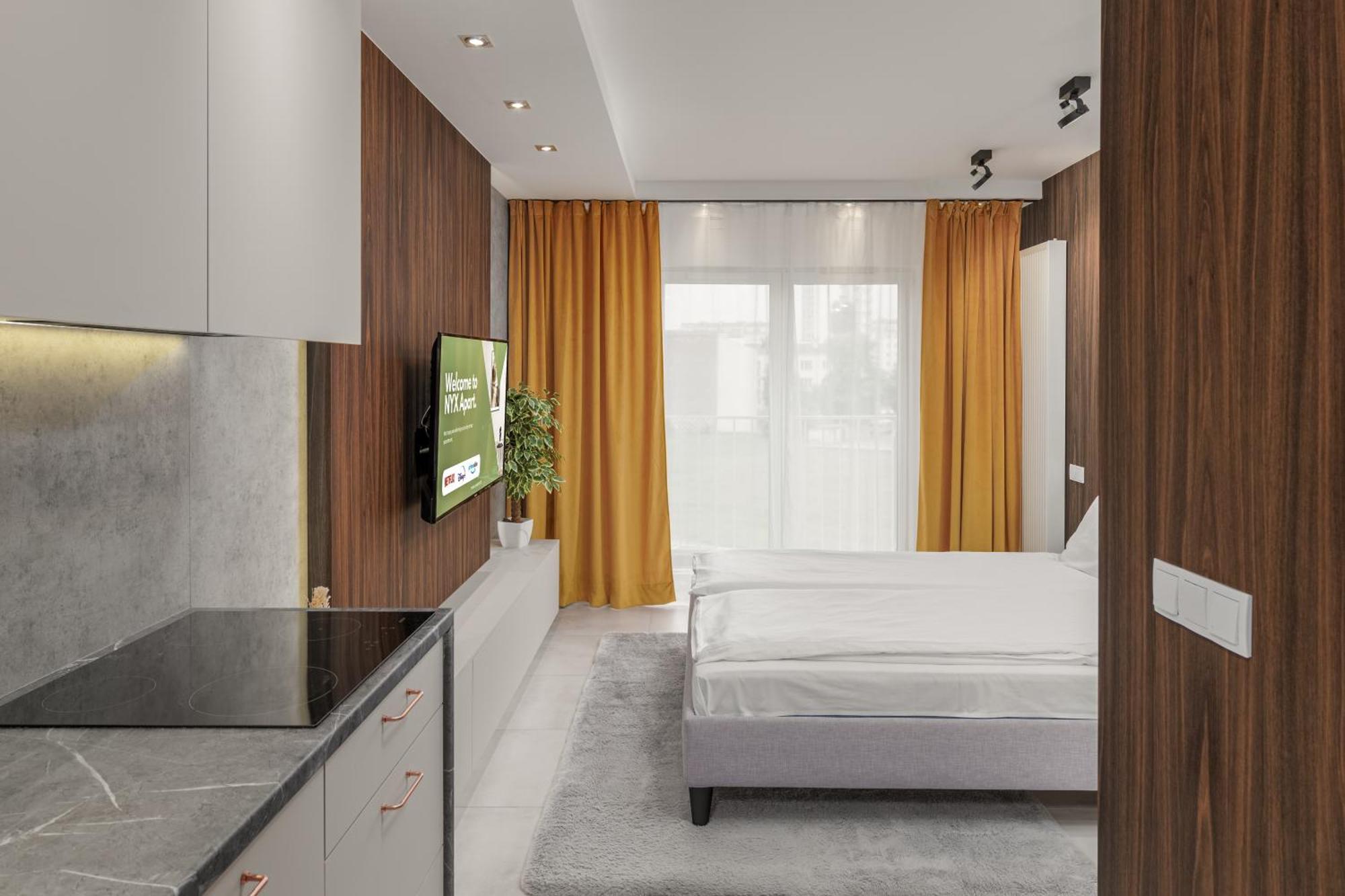 Bliska 17 By Nyx * Warsaw